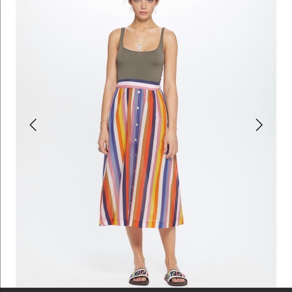 XiRENA Dresses & Skirts - Xirena Teagan Rainbow Striped Skirt. Medium.